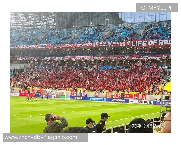 大连足球历史的辉煌与挑战探索城市足球文化的深厚根基 大连足球历史的辉煌与挑战探索城市足球文化的深厚根基